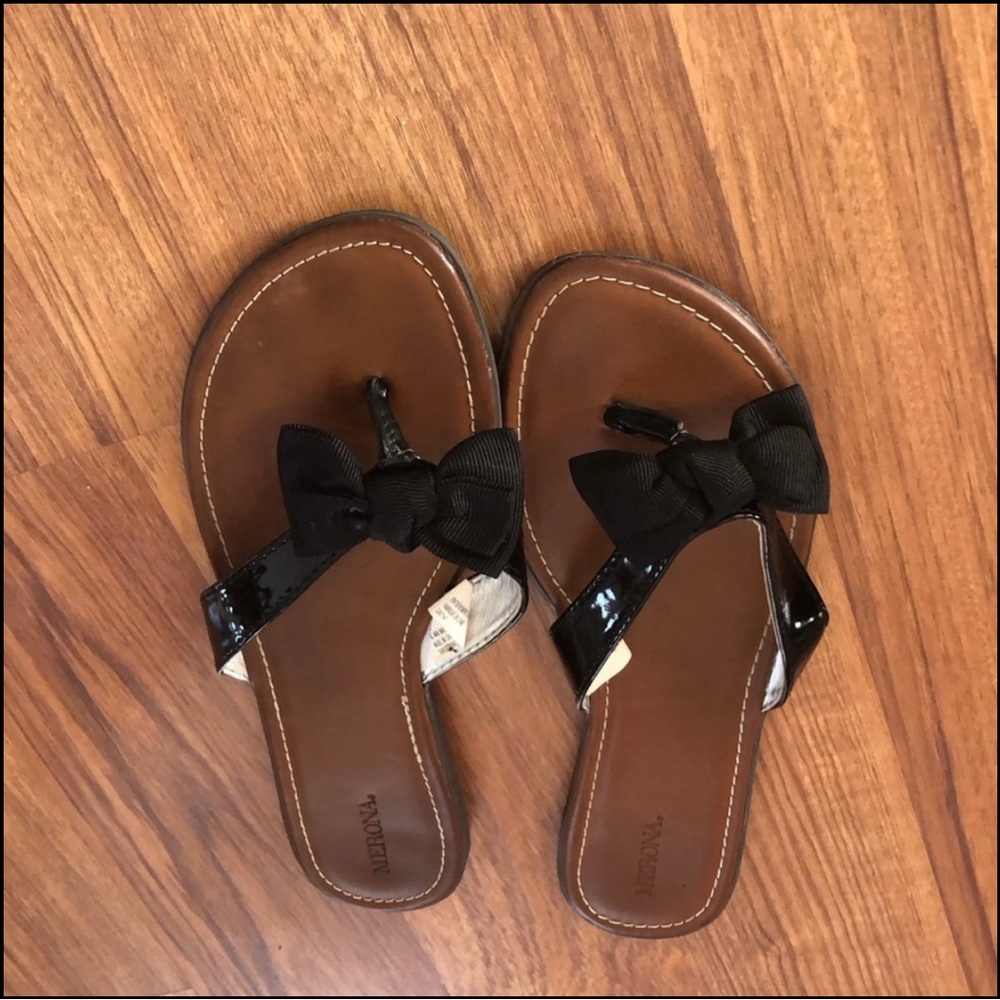 Merona Size 10 Bow Sandals